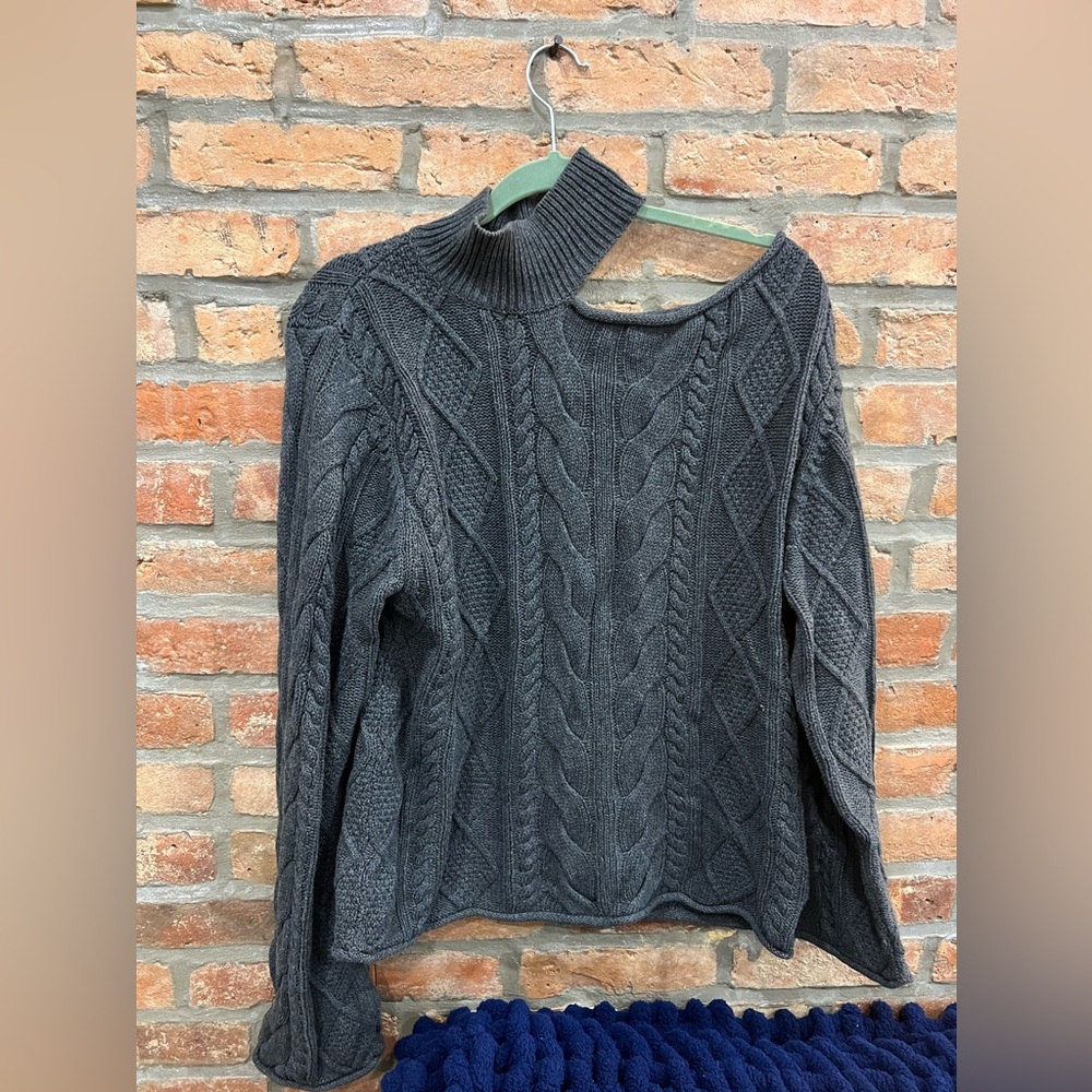 RTA sweater